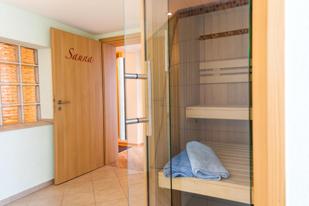 Ferienwohnung Gänschen klein Ellscheid Exterior foto